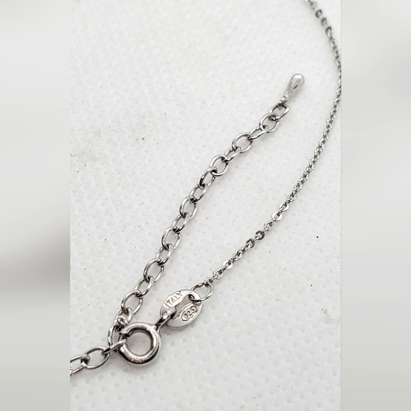 Necklace 925 Sterling Silver W/CZ Key Pendant and Chain - Picture 5 of 7